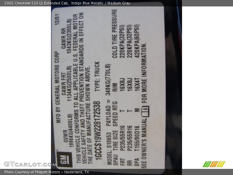 Indigo Blue Metallic / Medium Gray 2002 Chevrolet S10 LS Extended Cab