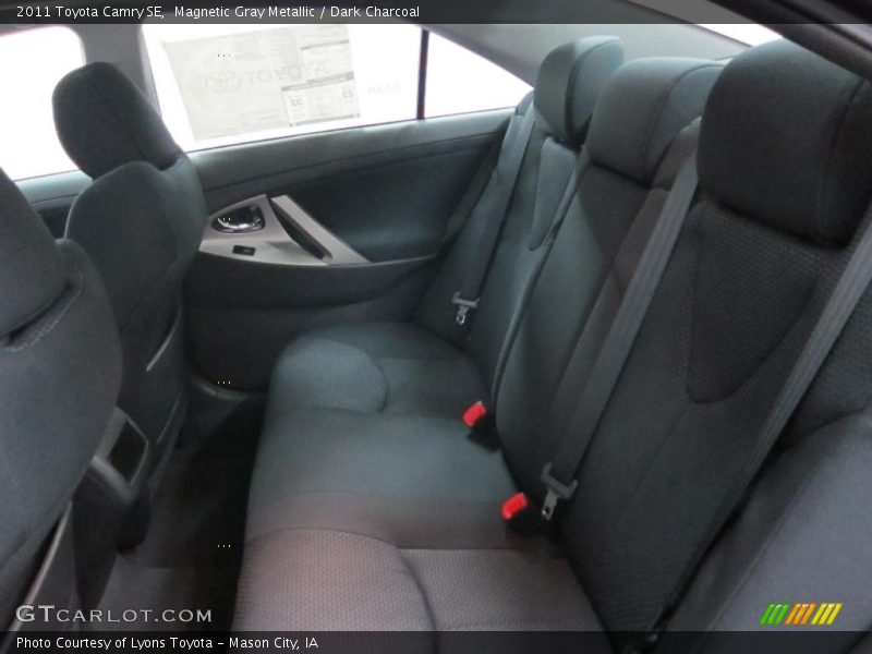 Magnetic Gray Metallic / Dark Charcoal 2011 Toyota Camry SE