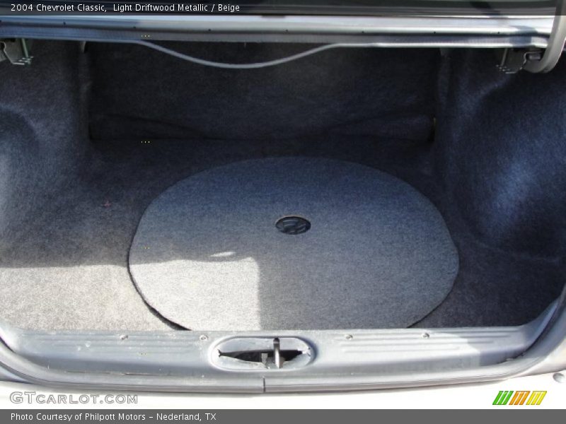 Light Driftwood Metallic / Beige 2004 Chevrolet Classic