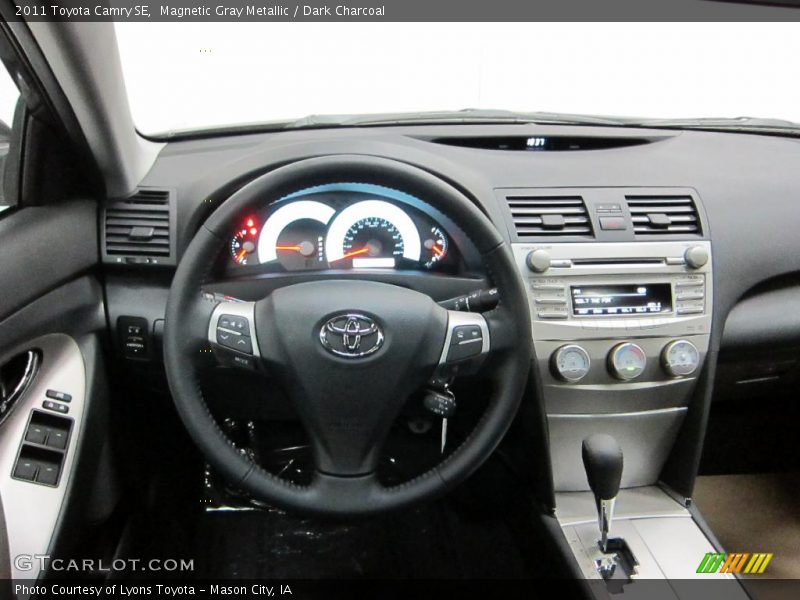 Magnetic Gray Metallic / Dark Charcoal 2011 Toyota Camry SE