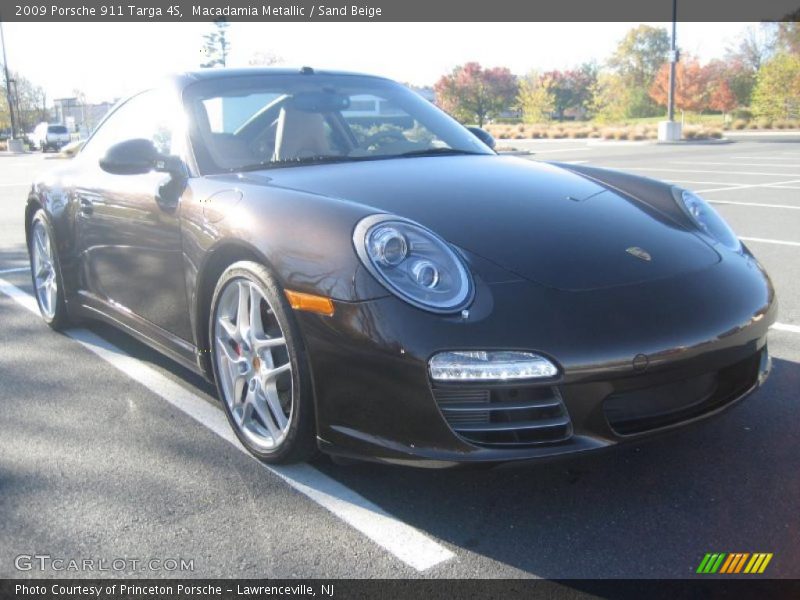 Macadamia Metallic / Sand Beige 2009 Porsche 911 Targa 4S