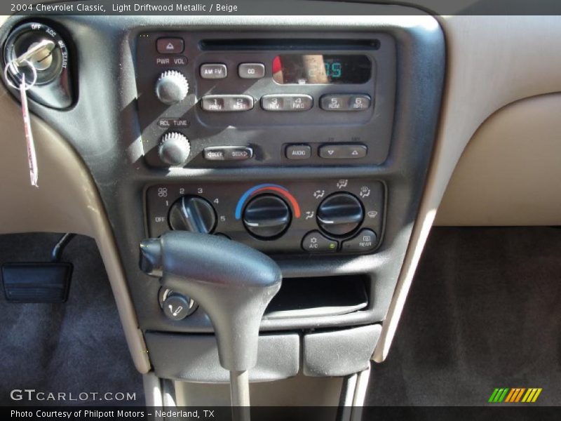 Light Driftwood Metallic / Beige 2004 Chevrolet Classic
