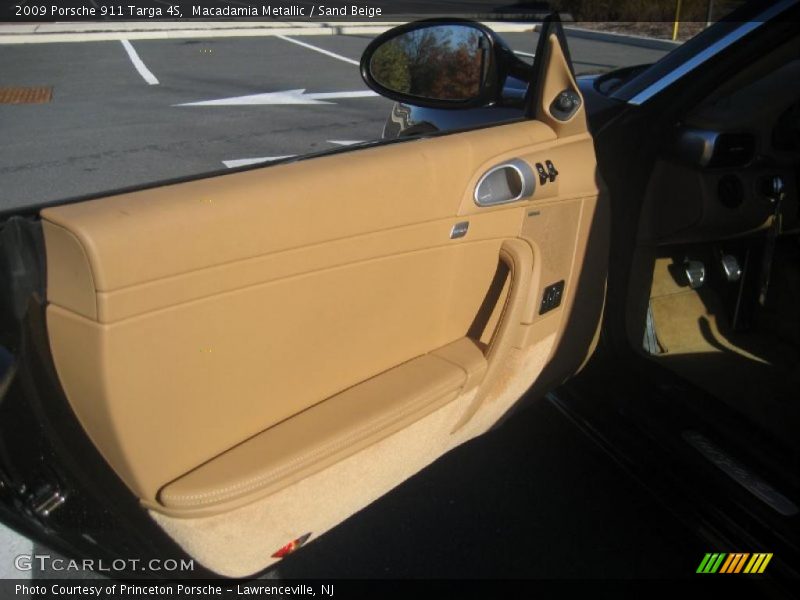 Macadamia Metallic / Sand Beige 2009 Porsche 911 Targa 4S