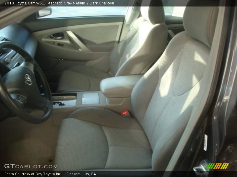 Magnetic Gray Metallic / Dark Charcoal 2010 Toyota Camry SE