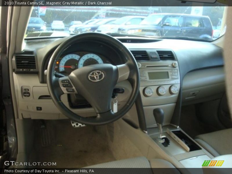 Magnetic Gray Metallic / Dark Charcoal 2010 Toyota Camry SE