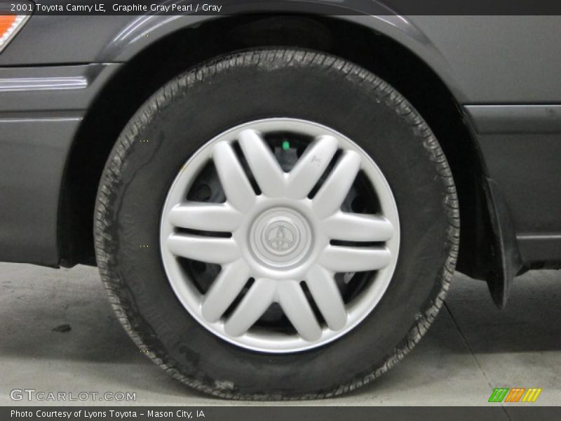 Graphite Gray Pearl / Gray 2001 Toyota Camry LE