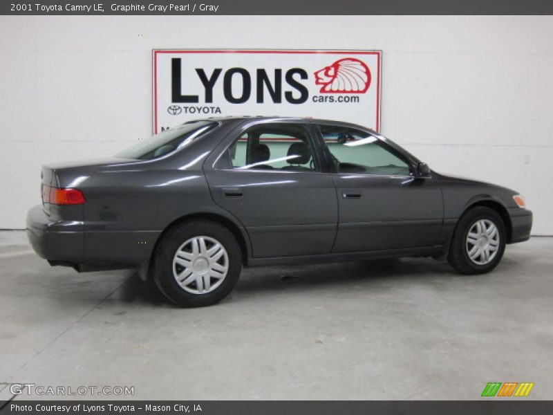 Graphite Gray Pearl / Gray 2001 Toyota Camry LE