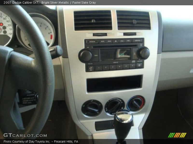 Bright Silver Metallic / Pastel Slate Gray 2007 Dodge Caliber SXT