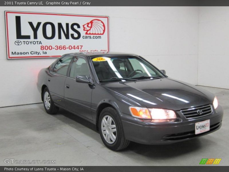 Graphite Gray Pearl / Gray 2001 Toyota Camry LE