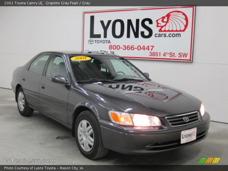 Graphite Gray Pearl / Gray 2001 Toyota Camry LE