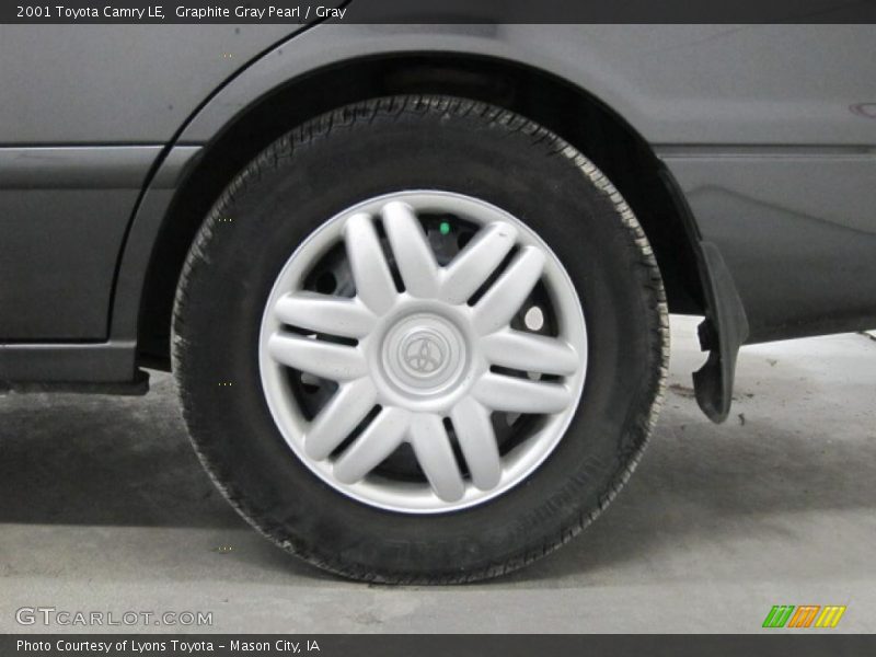 Graphite Gray Pearl / Gray 2001 Toyota Camry LE