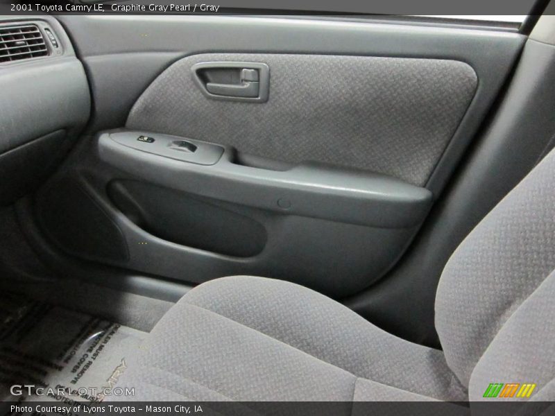 Graphite Gray Pearl / Gray 2001 Toyota Camry LE