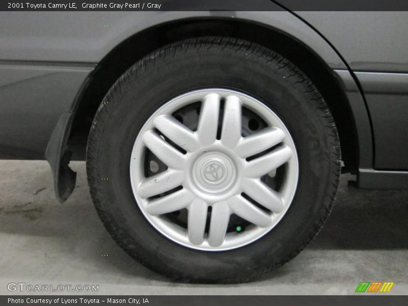 Graphite Gray Pearl / Gray 2001 Toyota Camry LE
