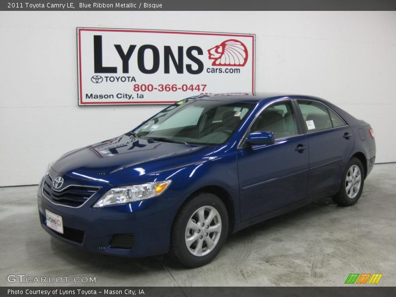 Blue Ribbon Metallic / Bisque 2011 Toyota Camry LE