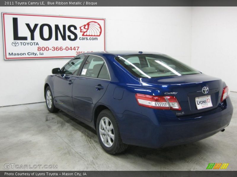 Blue Ribbon Metallic / Bisque 2011 Toyota Camry LE