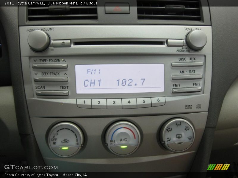 Blue Ribbon Metallic / Bisque 2011 Toyota Camry LE