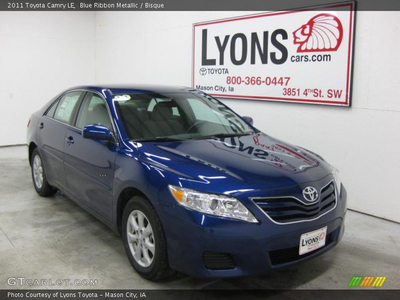 Blue Ribbon Metallic / Bisque 2011 Toyota Camry LE