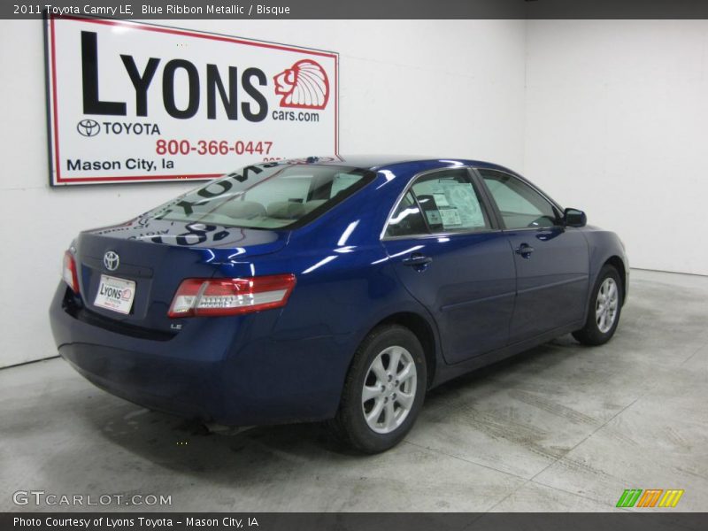 Blue Ribbon Metallic / Bisque 2011 Toyota Camry LE