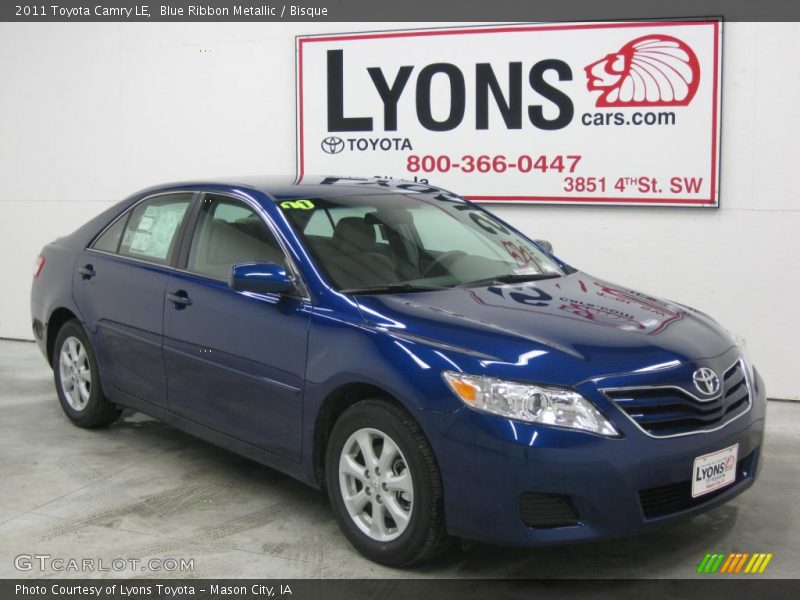 Blue Ribbon Metallic / Bisque 2011 Toyota Camry LE