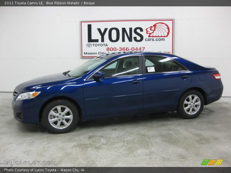 Blue Ribbon Metallic / Bisque 2011 Toyota Camry LE