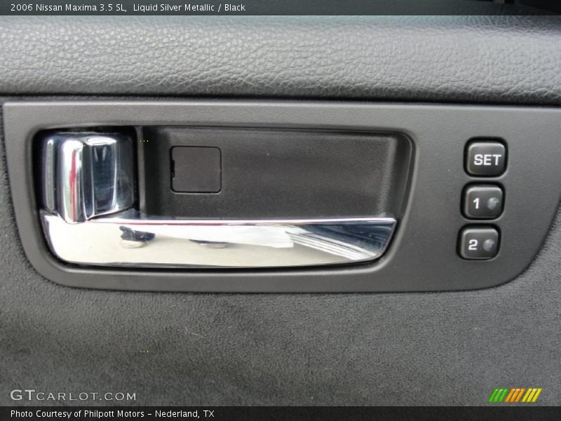 Liquid Silver Metallic / Black 2006 Nissan Maxima 3.5 SL