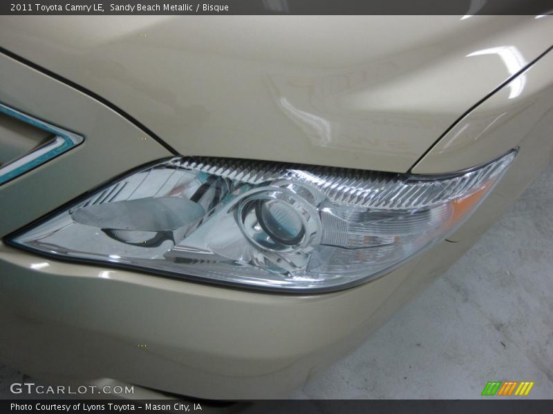 Sandy Beach Metallic / Bisque 2011 Toyota Camry LE