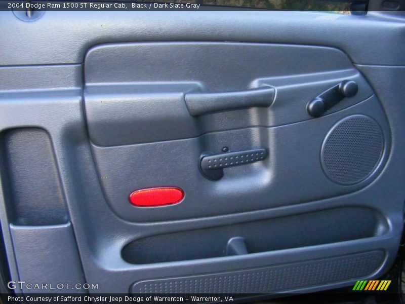 Black / Dark Slate Gray 2004 Dodge Ram 1500 ST Regular Cab