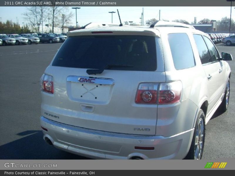 White Diamond Tintcoat / Cashmere 2011 GMC Acadia SLE AWD