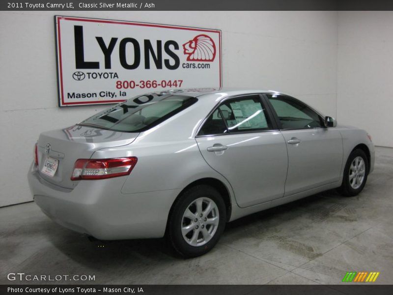 Classic Silver Metallic / Ash 2011 Toyota Camry LE