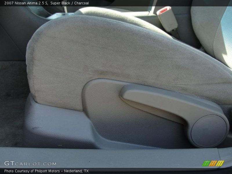 Super Black / Charcoal 2007 Nissan Altima 2.5 S
