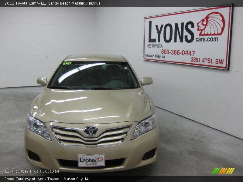Sandy Beach Metallic / Bisque 2011 Toyota Camry LE