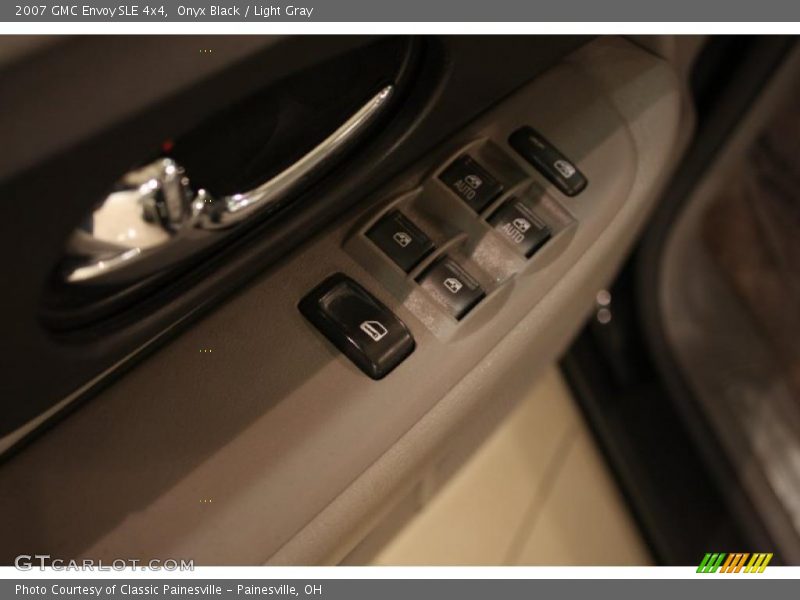Onyx Black / Light Gray 2007 GMC Envoy SLE 4x4