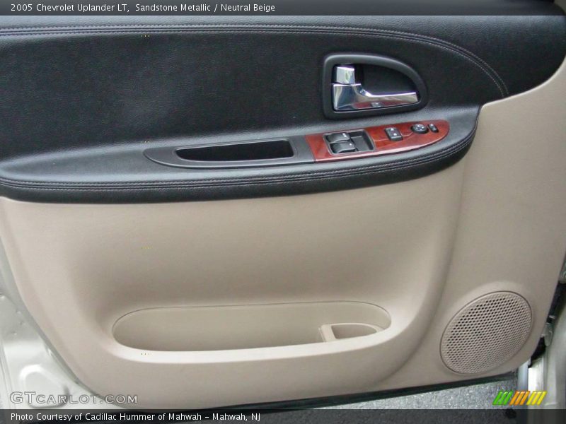 Sandstone Metallic / Neutral Beige 2005 Chevrolet Uplander LT