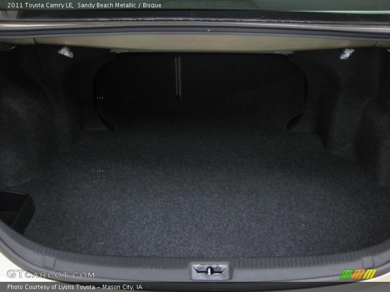 Sandy Beach Metallic / Bisque 2011 Toyota Camry LE