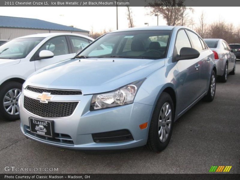 Ice Blue Metallic / Jet Black/Medium Titanium 2011 Chevrolet Cruze LS