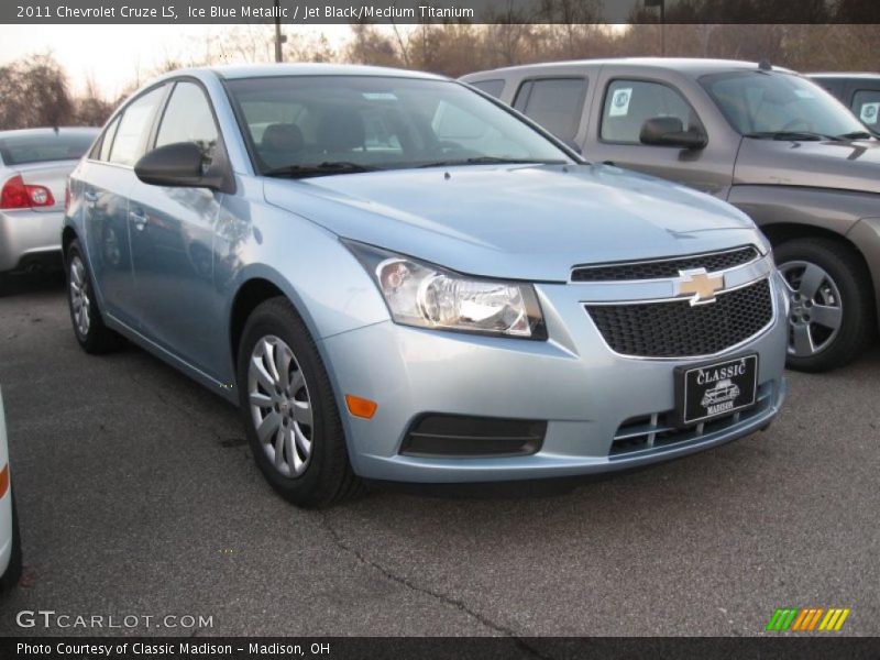 Ice Blue Metallic / Jet Black/Medium Titanium 2011 Chevrolet Cruze LS