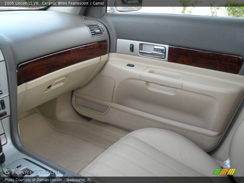 Ceramic White Pearlescent / Camel 2005 Lincoln LS V8