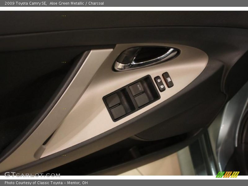 Aloe Green Metallic / Charcoal 2009 Toyota Camry SE