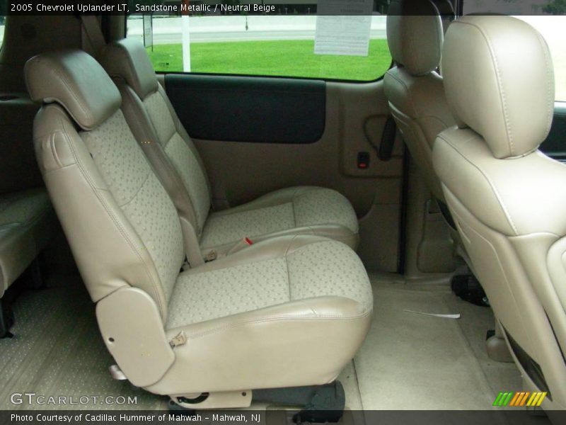 Sandstone Metallic / Neutral Beige 2005 Chevrolet Uplander LT