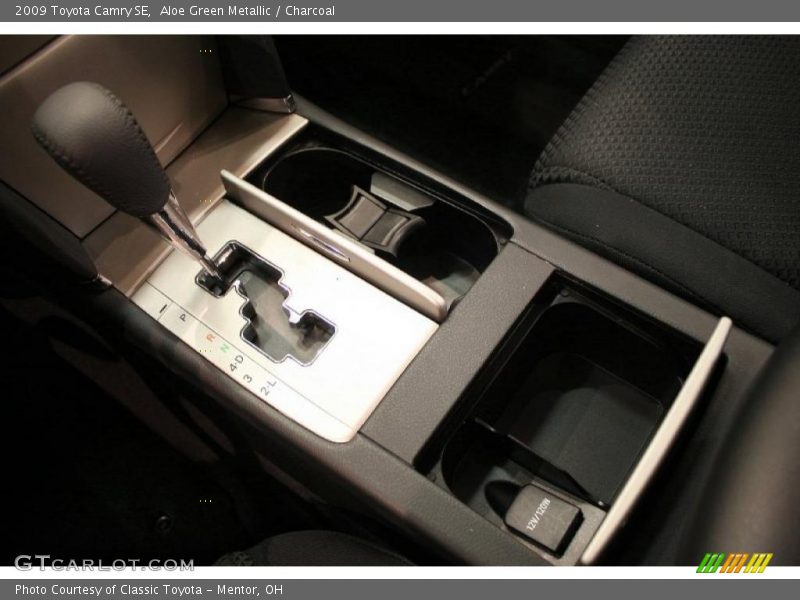 Aloe Green Metallic / Charcoal 2009 Toyota Camry SE