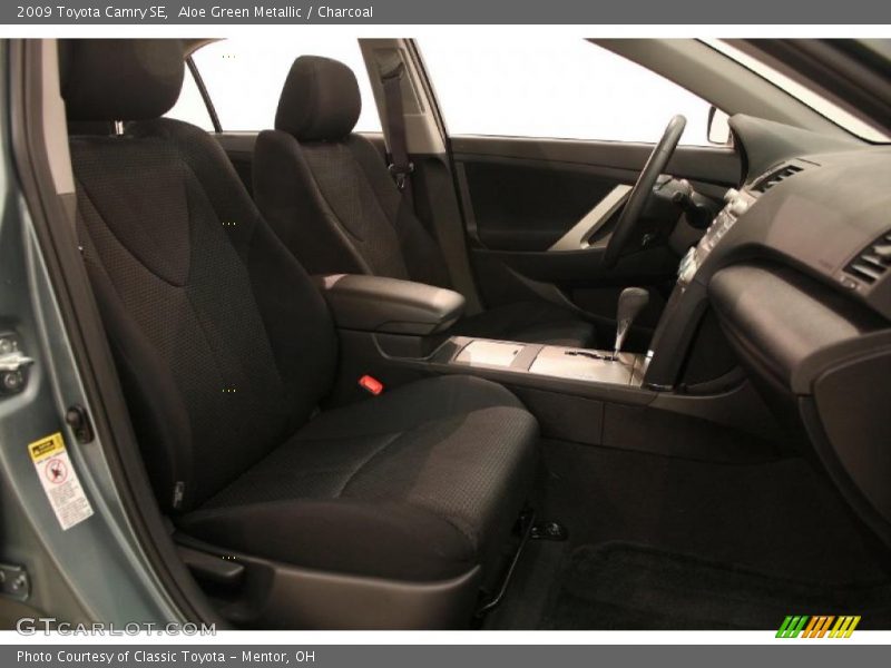 Aloe Green Metallic / Charcoal 2009 Toyota Camry SE