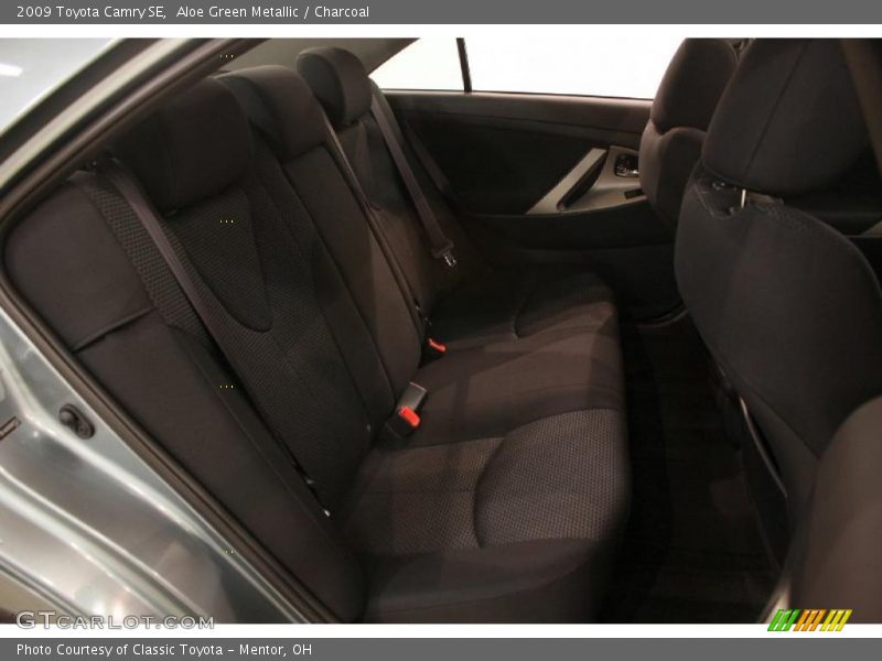 Aloe Green Metallic / Charcoal 2009 Toyota Camry SE