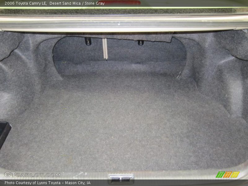 Desert Sand Mica / Stone Gray 2006 Toyota Camry LE