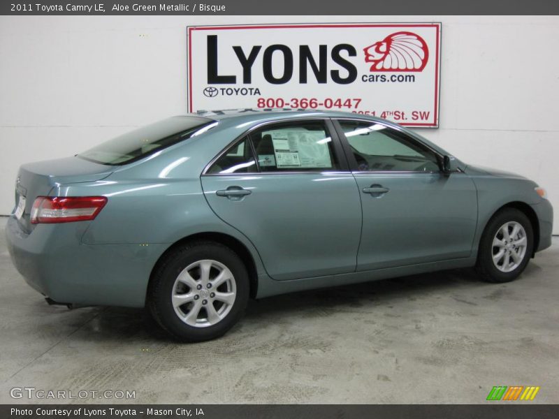 Aloe Green Metallic / Bisque 2011 Toyota Camry LE