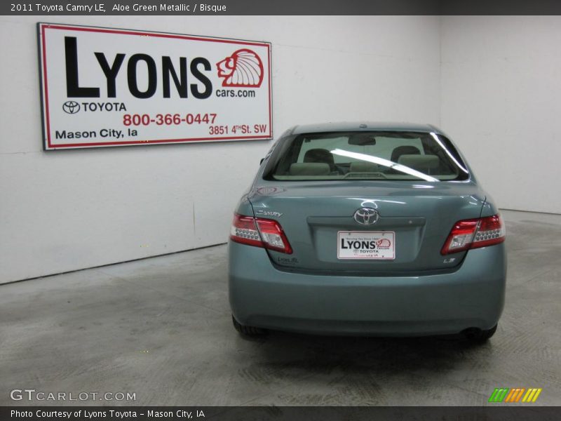 Aloe Green Metallic / Bisque 2011 Toyota Camry LE