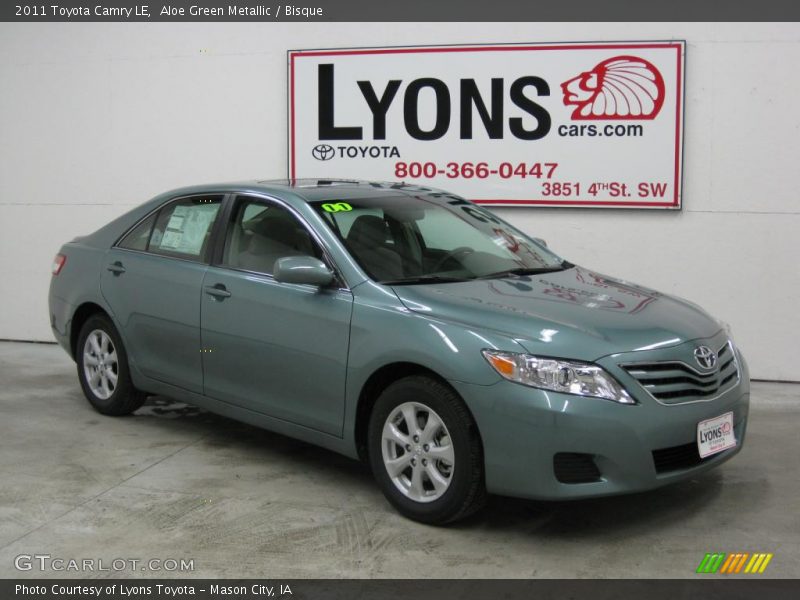 Aloe Green Metallic / Bisque 2011 Toyota Camry LE