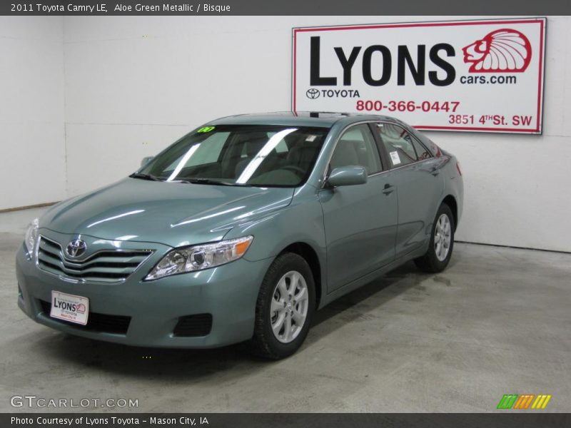 Aloe Green Metallic / Bisque 2011 Toyota Camry LE