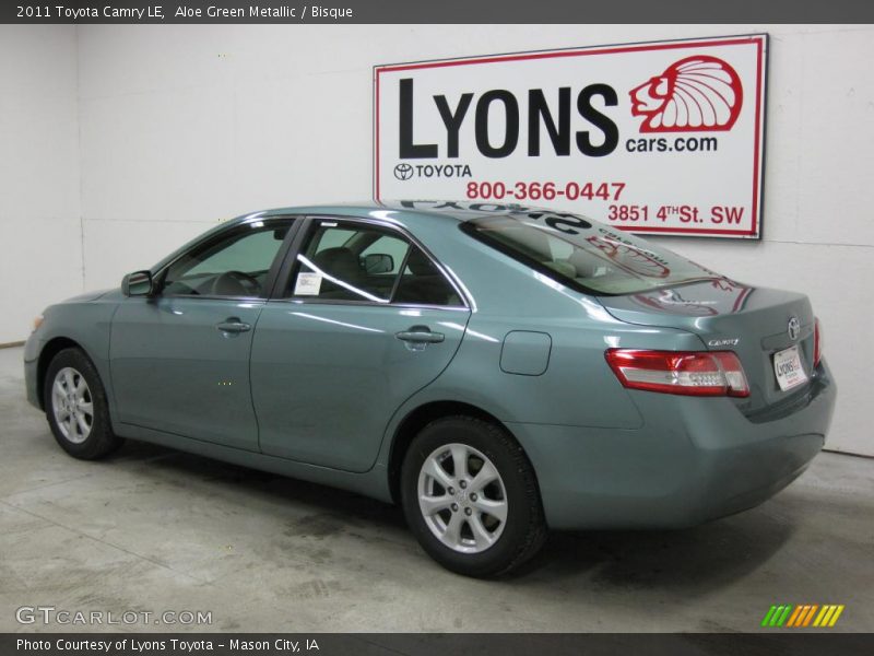 Aloe Green Metallic / Bisque 2011 Toyota Camry LE