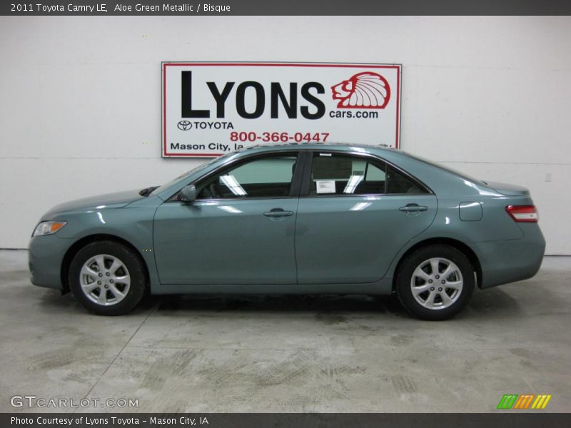 Aloe Green Metallic / Bisque 2011 Toyota Camry LE