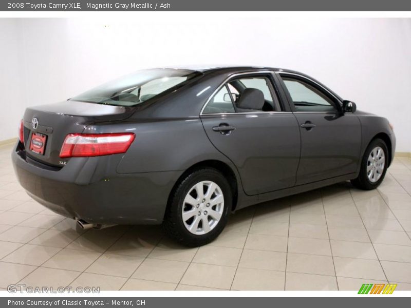 Magnetic Gray Metallic / Ash 2008 Toyota Camry XLE